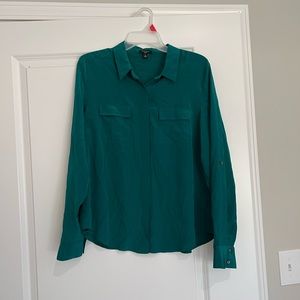 Beautiful Womens 100% Silk Ann Taylor Blouse